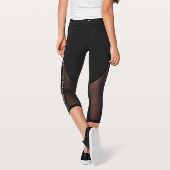 Lululemon Mix & Mesh Crop Leggings 21" Chirasu Black Size 6 Small - Picture 2 of 12